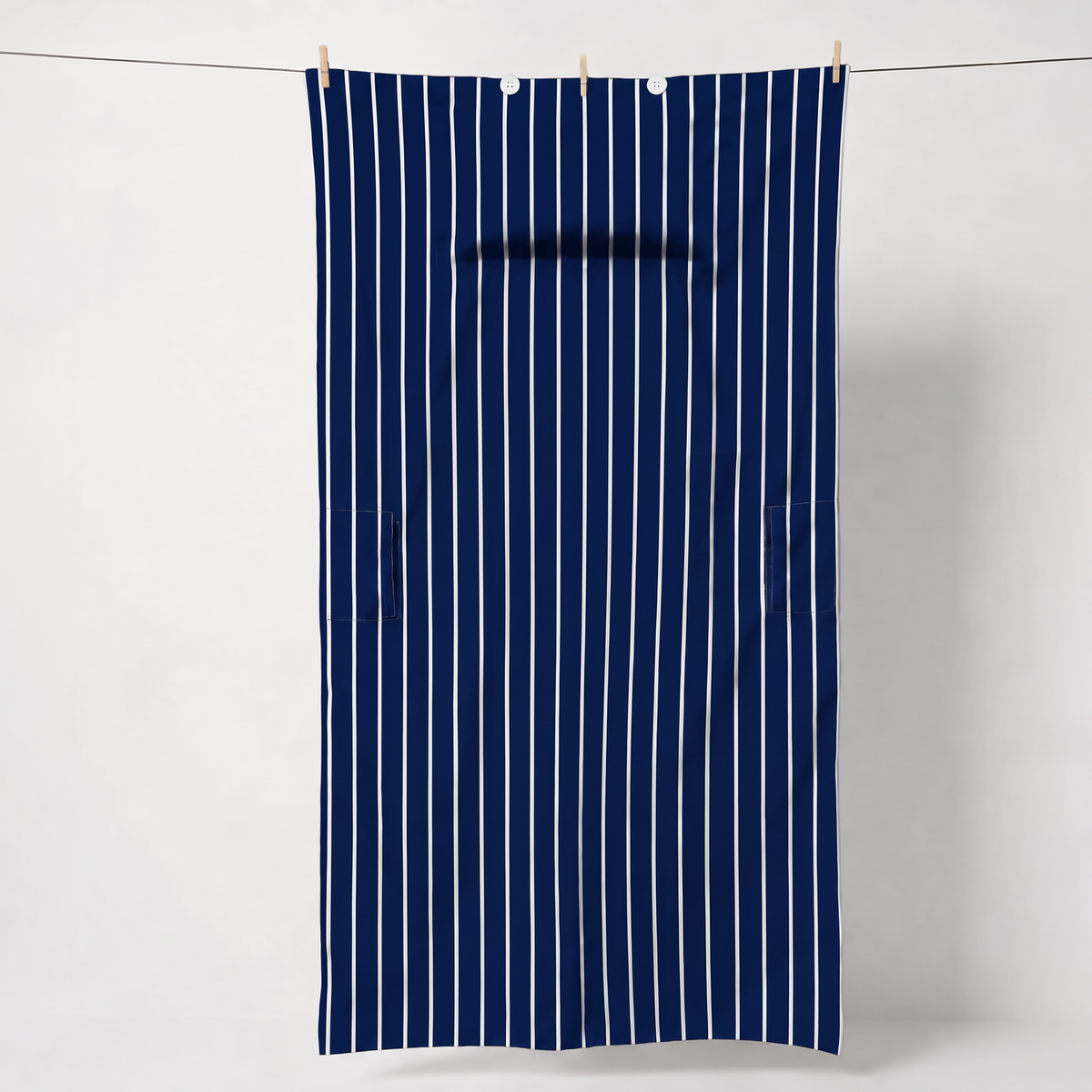 Serviette de plage ORANE Santorini bleu marine